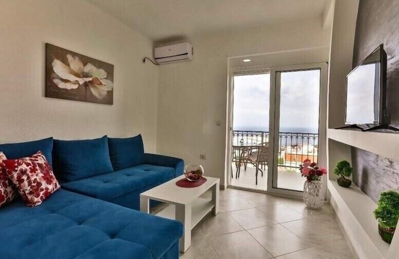 Others 5, MarBok Apartments with SeaView