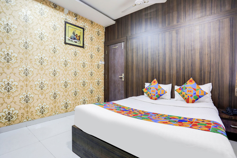 Bedroom 2, FabHotel Blue Star, Nagpur