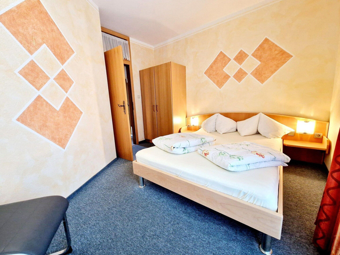 Bedroom 5, Comfortable Apartment Near Nassfeld, Hermagor