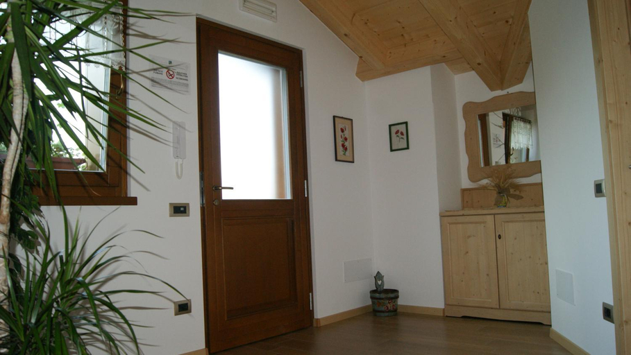 Others 2, Agritur Maso Rauter, Trento