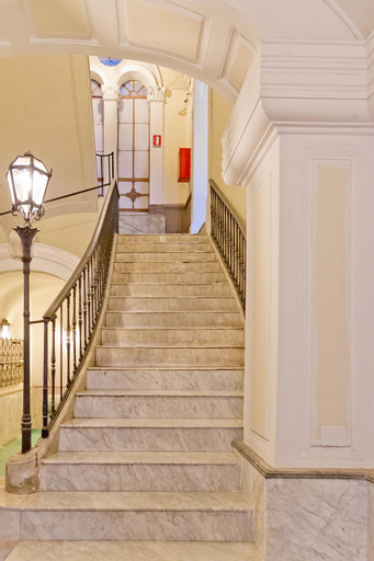 Napoli Chiaia 32 Deluxe Residence, Napoli