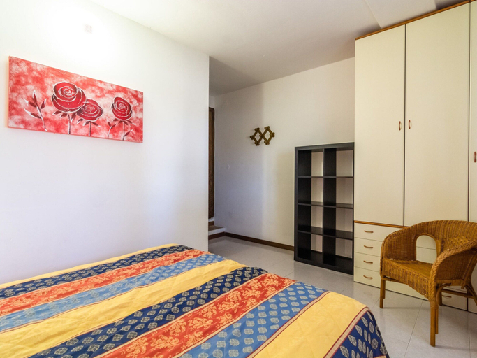 Bedroom 3, Holiday Home in Manerba del Garda Near Lake, Brescia
