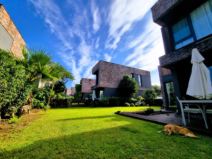 Exterior & Views 2, Somsom House, Seogwipo