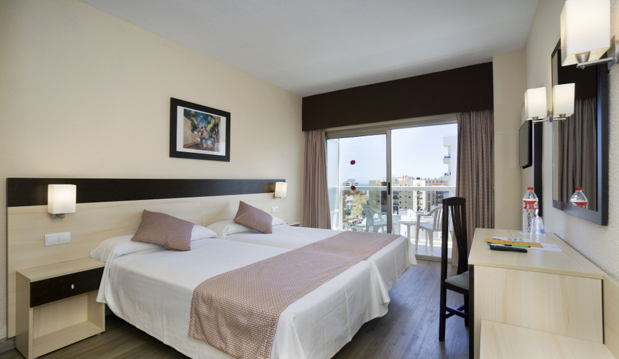 Bedroom 3, Sandos Griego Hotel, Málaga