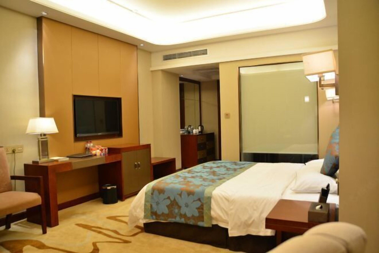 Bedroom 2, Danling Jinjiang Hotel, Meishan