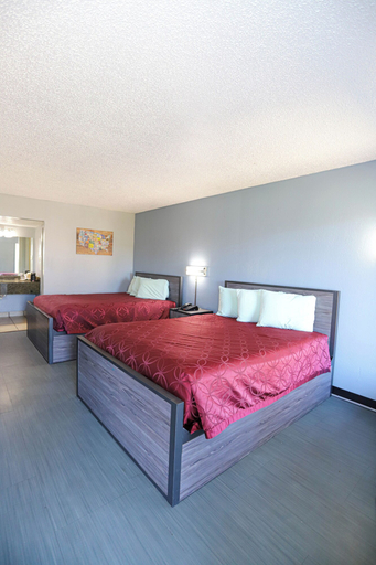 Bedroom 5, Express Inn, Bryan