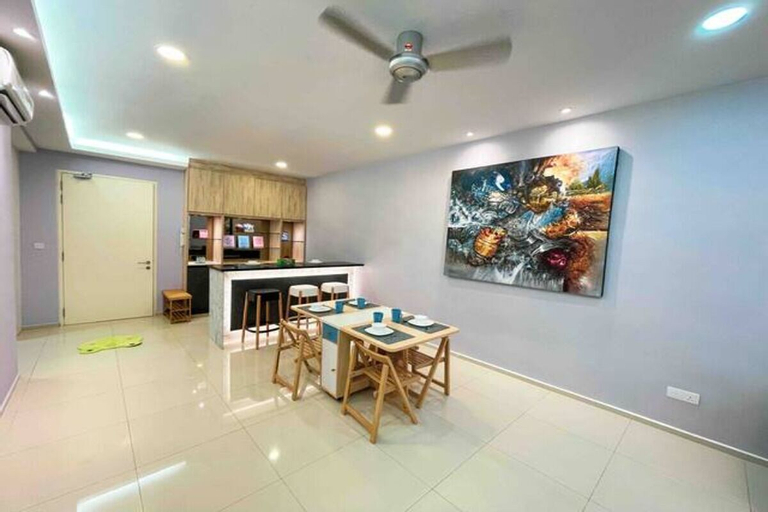 Dining Room 19