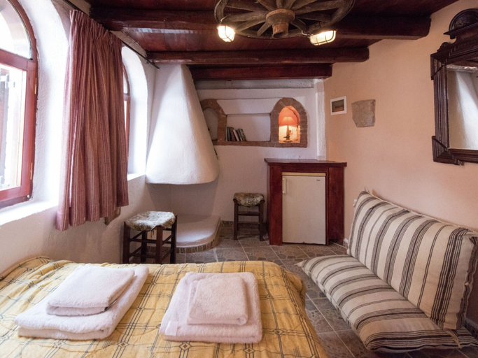 Bedroom 3, Traditional Apartment in Elounda, Crete