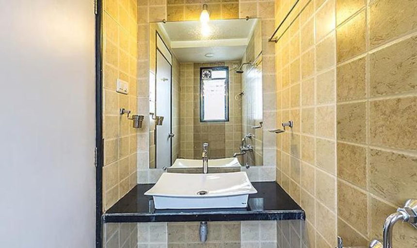 Bathroom 2, FabHotel Skylark Inn, Nashik
