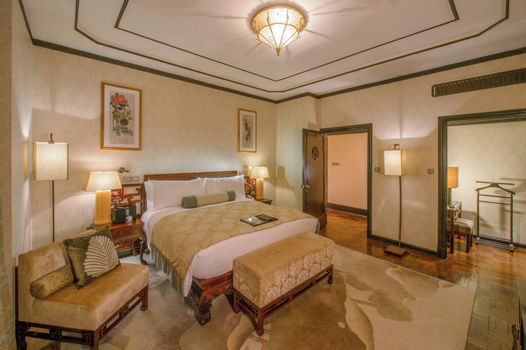 Bedroom 25