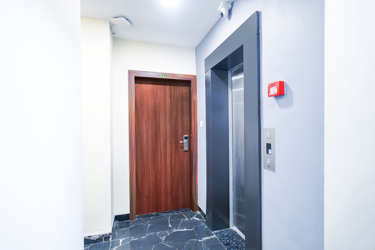 Others 5, FabHotel J Palace, Indore