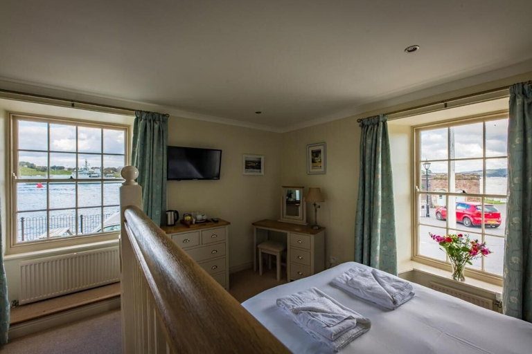 Bedroom 2, The Edgcumbe Arms, Cornwall