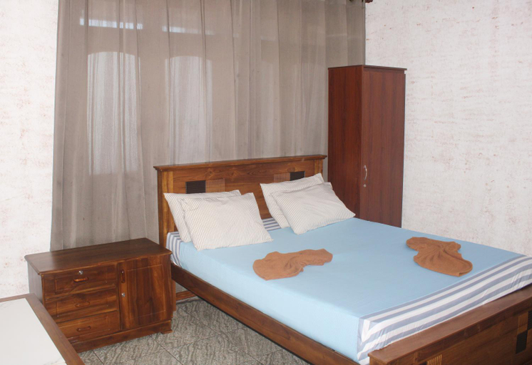 Others 5, Hillstreet Villa, Dehiwala-Mount Lavinia