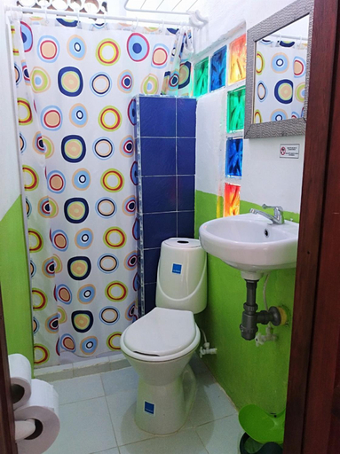 Bathroom 4, Kantarrana Casa de Campo, Jardín