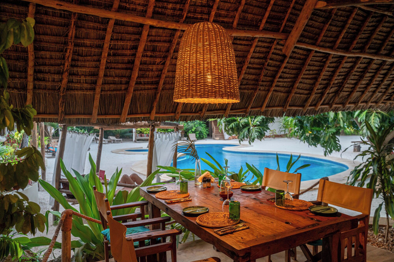 Food & Drinks 5, Marafiki Beach Hotel & Spa, Kaskazini 'A'