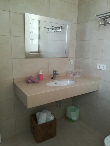 Bathroom 5, Apartamentos Villa Primera, Baleares
