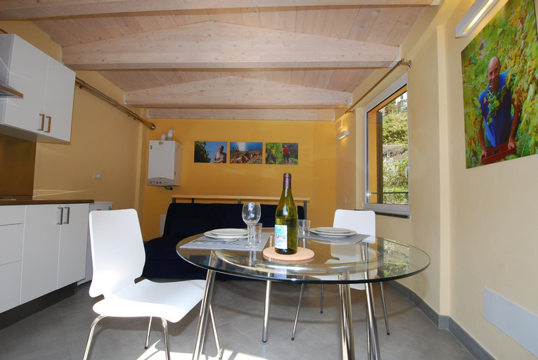 Dining Room 15