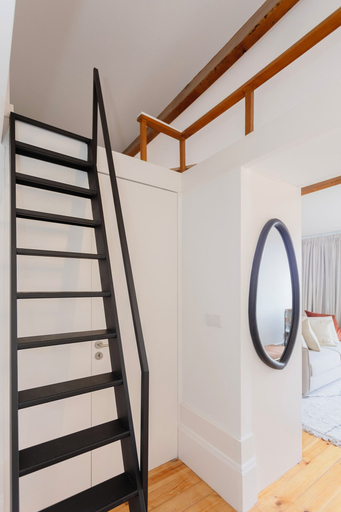 Bedroom 4, Liiiving - Mezzanine Delight Balcony, Porto
