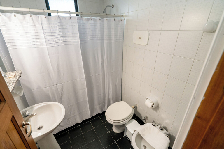 Bathroom 4, Gran Hotel Panamericano, Bariloche