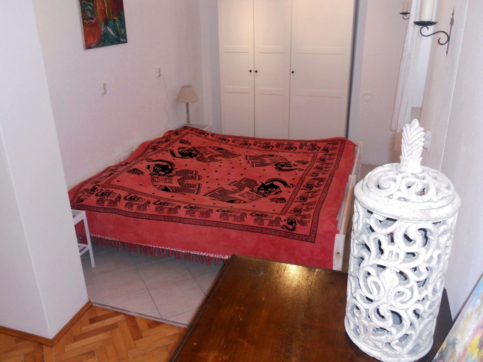 Bedroom 3, Spacious Apartment With Terrace & Outdoor Kitchen Surrounded by a Garden, Kastav