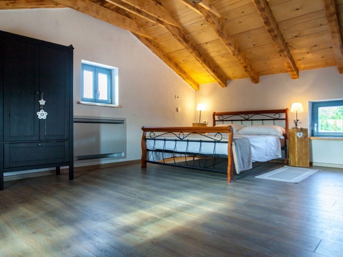 Bedroom 3, Gorgeous Villa With Private Swimming Pool and Covered Terrace, Krk