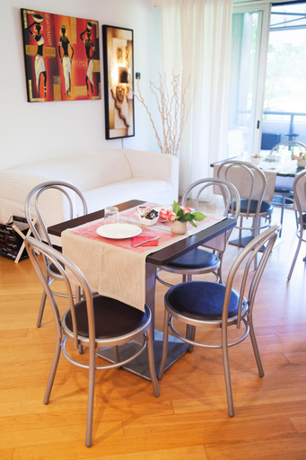 Food & Drinks, B&B Botton D'Oro Basiglio, Milano