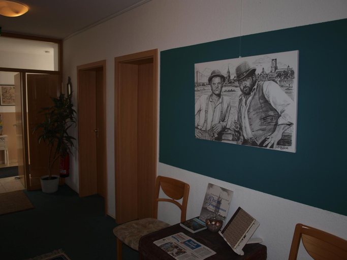 Public Area, Hotel Societat, Kleve