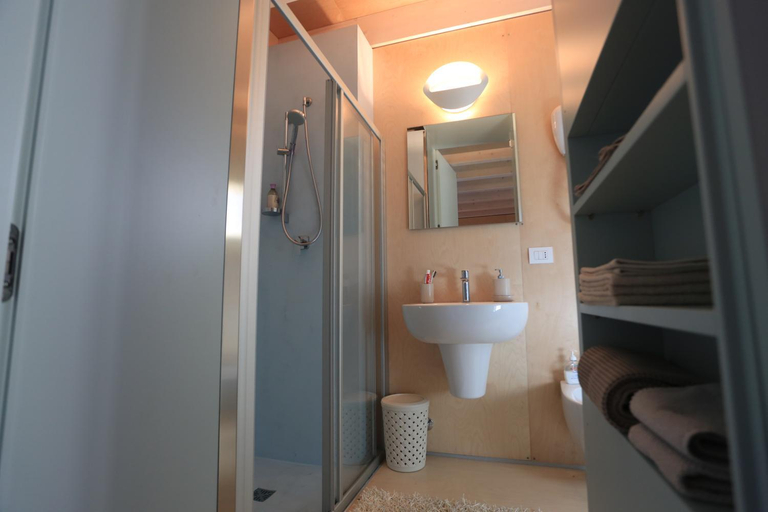 Bathroom 3, Masseria Pittore, Bari