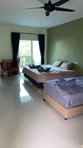 Bedroom 13