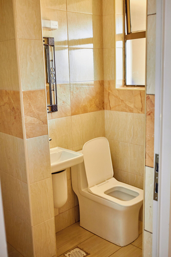 Bathroom, ACK Guest House, Machakos Town