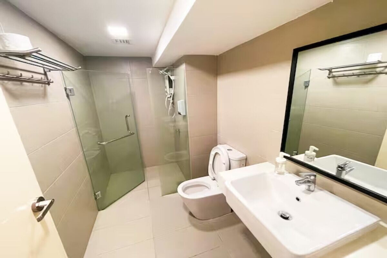 Bathroom 6