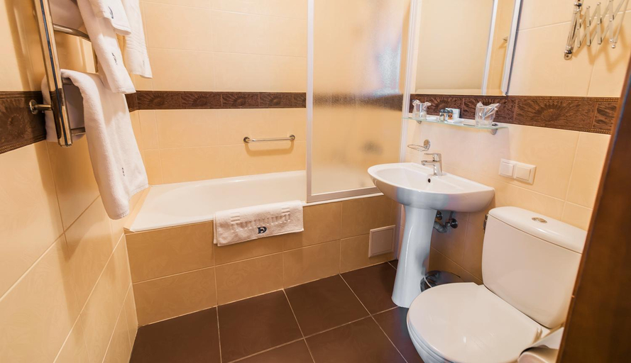 Bathroom 5, Dnipro Hotel, Shevchenkivs'kyi