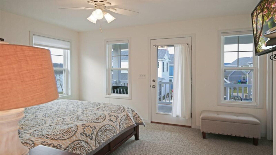 Bedroom 3, Splash Haven, La Salle