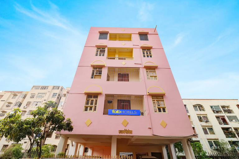 Exterior & Views, FabExpress Swarn Fortune inn, Patna