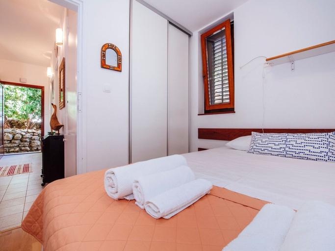 Bedroom 4, Apartment in Posedarje by the Beach, Posedarje