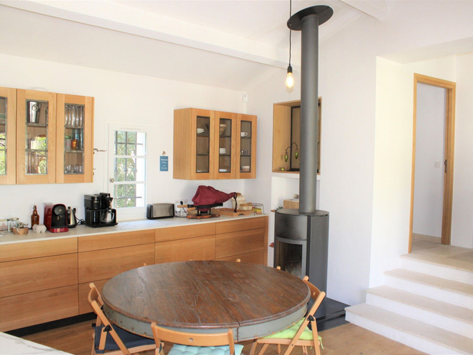 Dining 5, Holiday Home in Tourtour With Private Pool, Var