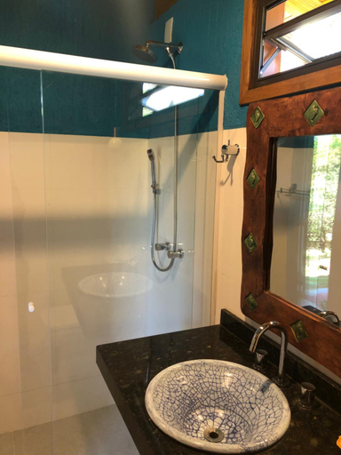 Bathroom 3, Pousada Watu Kerere, Imbituba
