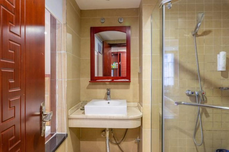 Bathroom 3, Fulante Le Hotel (Tianmen Mountain Fengwan Road), Zhangjiajie