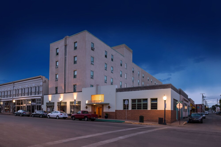 Exterior & Views 1, Murray Hotel, Grant