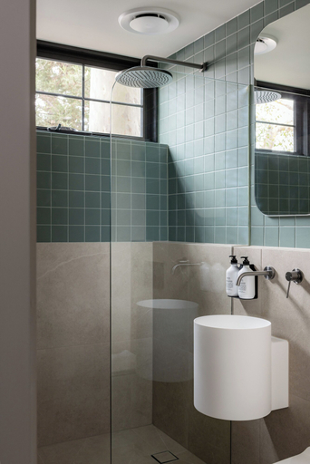Bathroom, MAC Richmond by Melbourne Apartment Collection, Melbourne