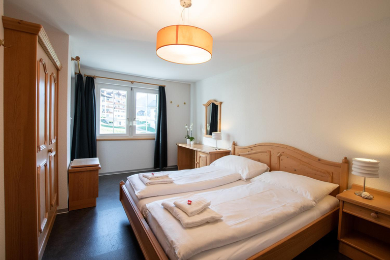 Bedroom, Apartment Edelweiss, Raron