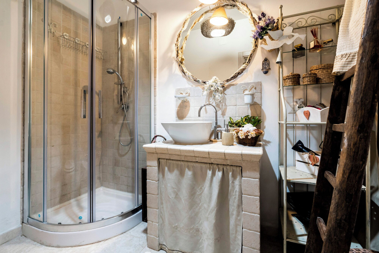 Bathroom, Trullo Fragno by Wonderful Italy, Bari