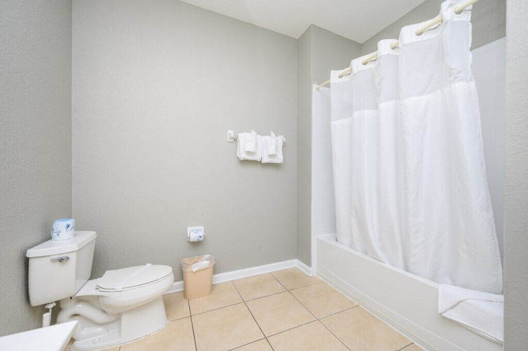Bathroom 5, Beautiful Deluxe Condo, Vista Cay - 3024, Orange