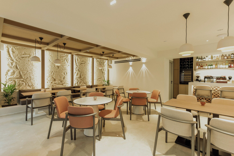 Food & Drinks 5, Opal Paros, South Aegean