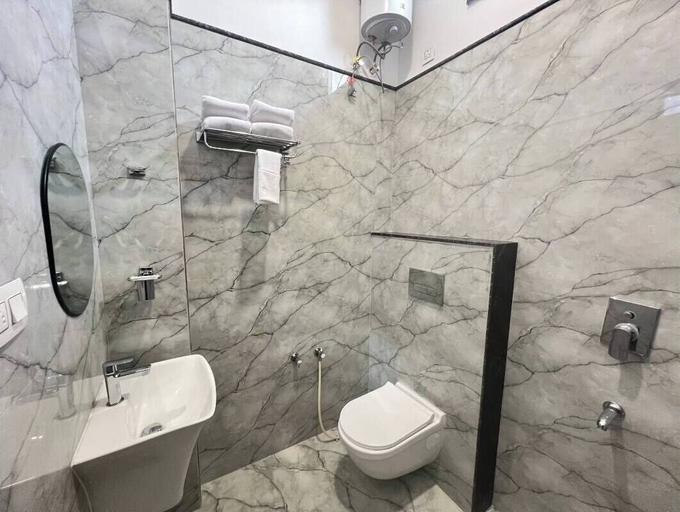 Bathroom 2, Hotel Sawariya Royal Palace , Jhalawar