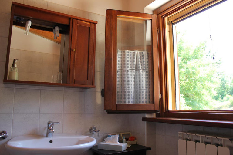 Bathroom 4, Agriturismo La Valle del Vento Urbino, Pesaro E Urbino