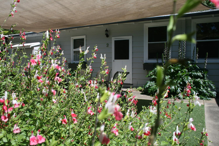 Exterior 16