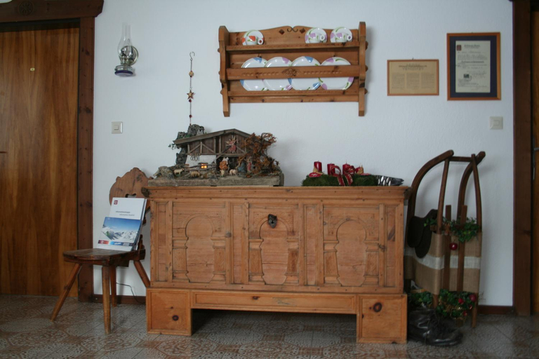 Public Area, Haus Alpengluhn, Imst