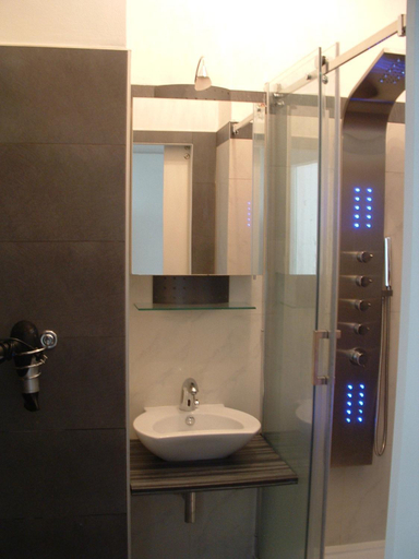 Bathroom 3, Nice Apartments Prague, Praha 1