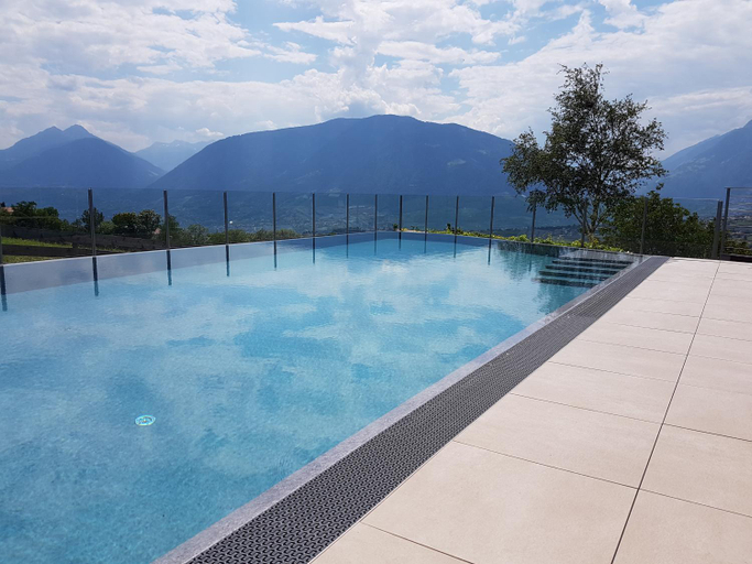 Others 2, Residence Krone, Bolzano
